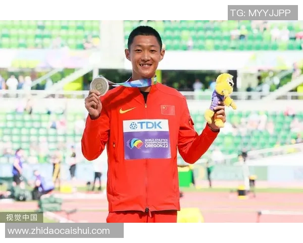 李磊专访：探寻篮球领域成功背后的秘密与经验分享